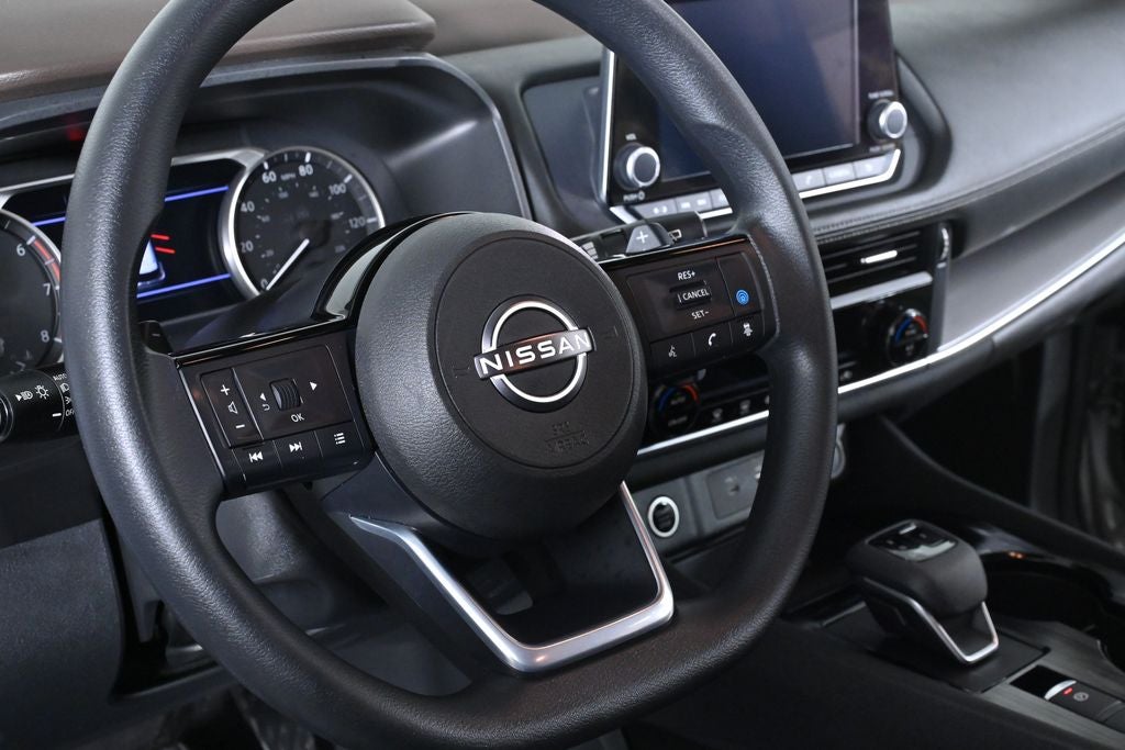 2023 Nissan Rogue SV Nissan Certified