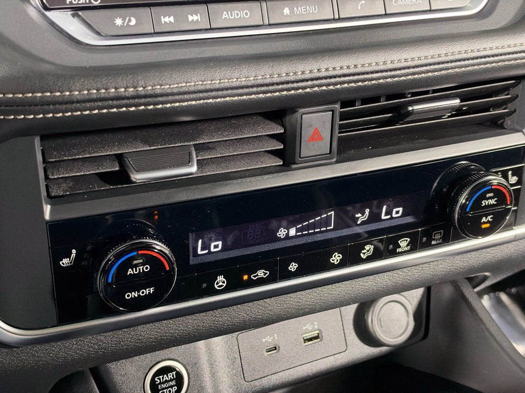 2023 Nissan Rogue SV Premium Nissan Certified