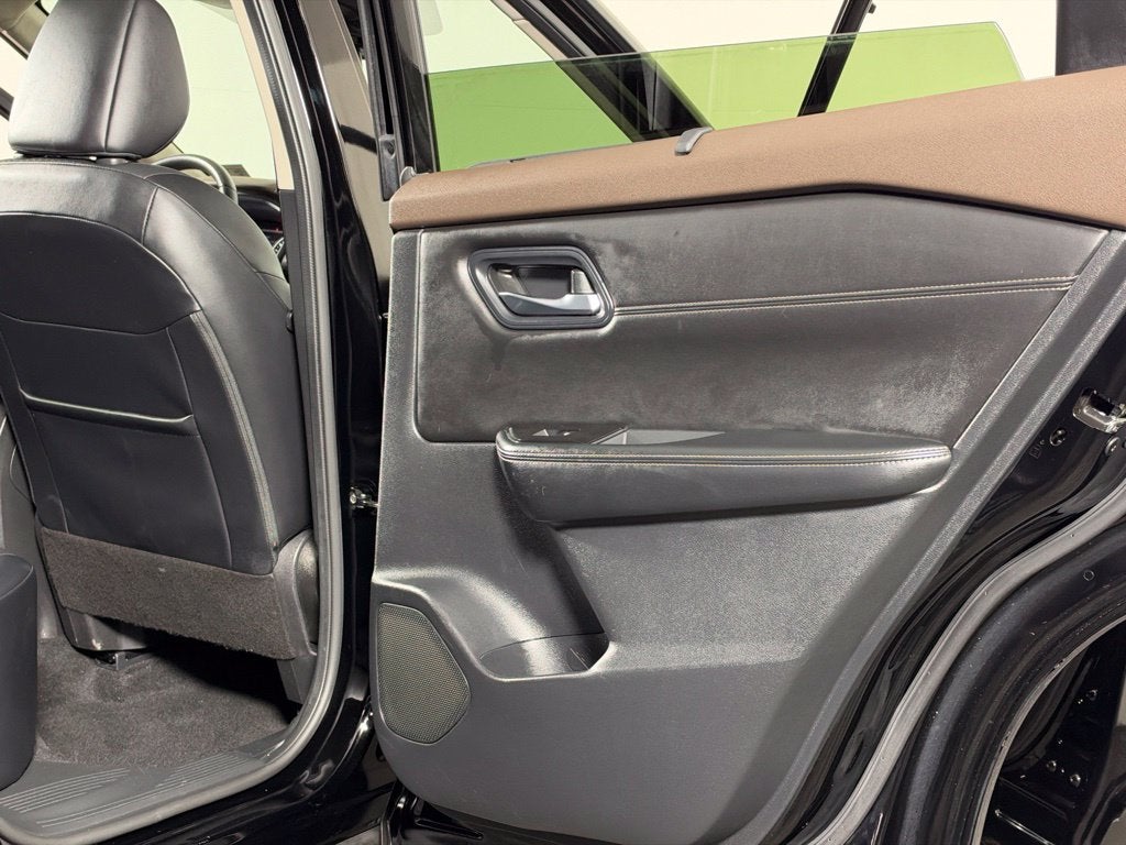 2023 Nissan Rogue SV Premium Nissan Certified