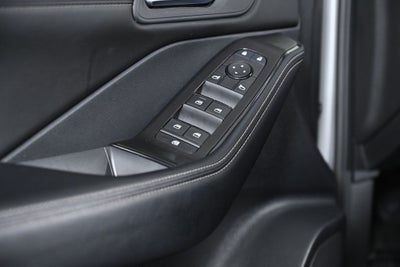 2024 Nissan Rogue SV Premium Nissan Certified