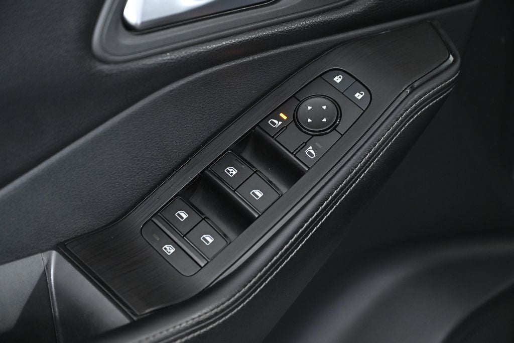 2023 Nissan Rogue SV Nissan Certified