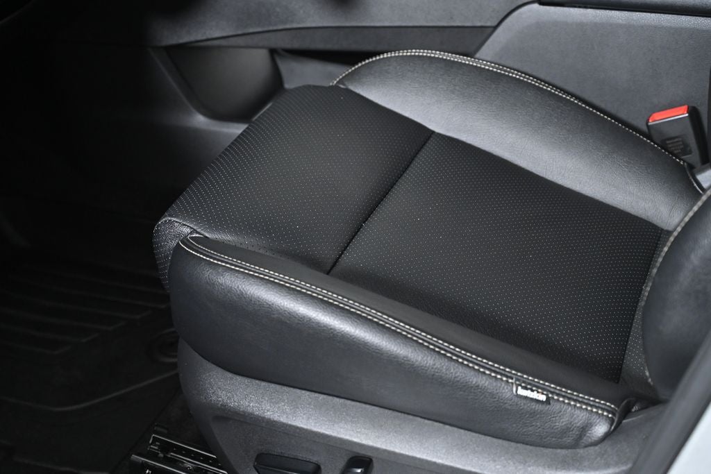 2023 Nissan Rogue SV Nissan Certified