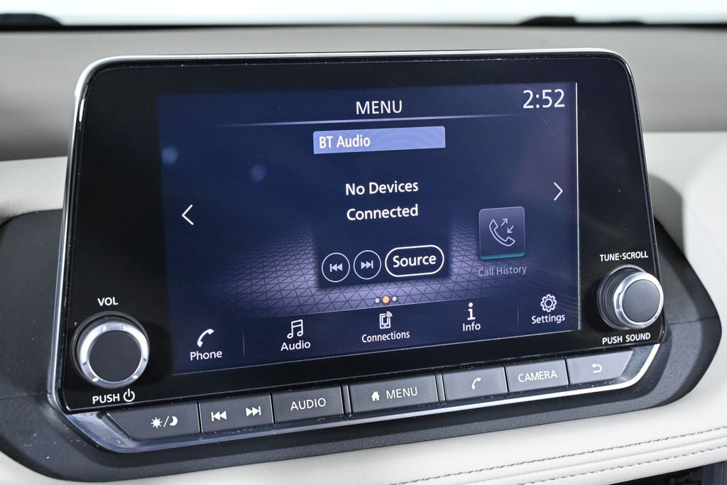 2023 Nissan Rogue SV Nissan Certified