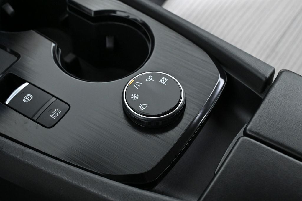 2023 Nissan Rogue SV Nissan Certified