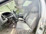 2004 Nissan Pathfinder SE