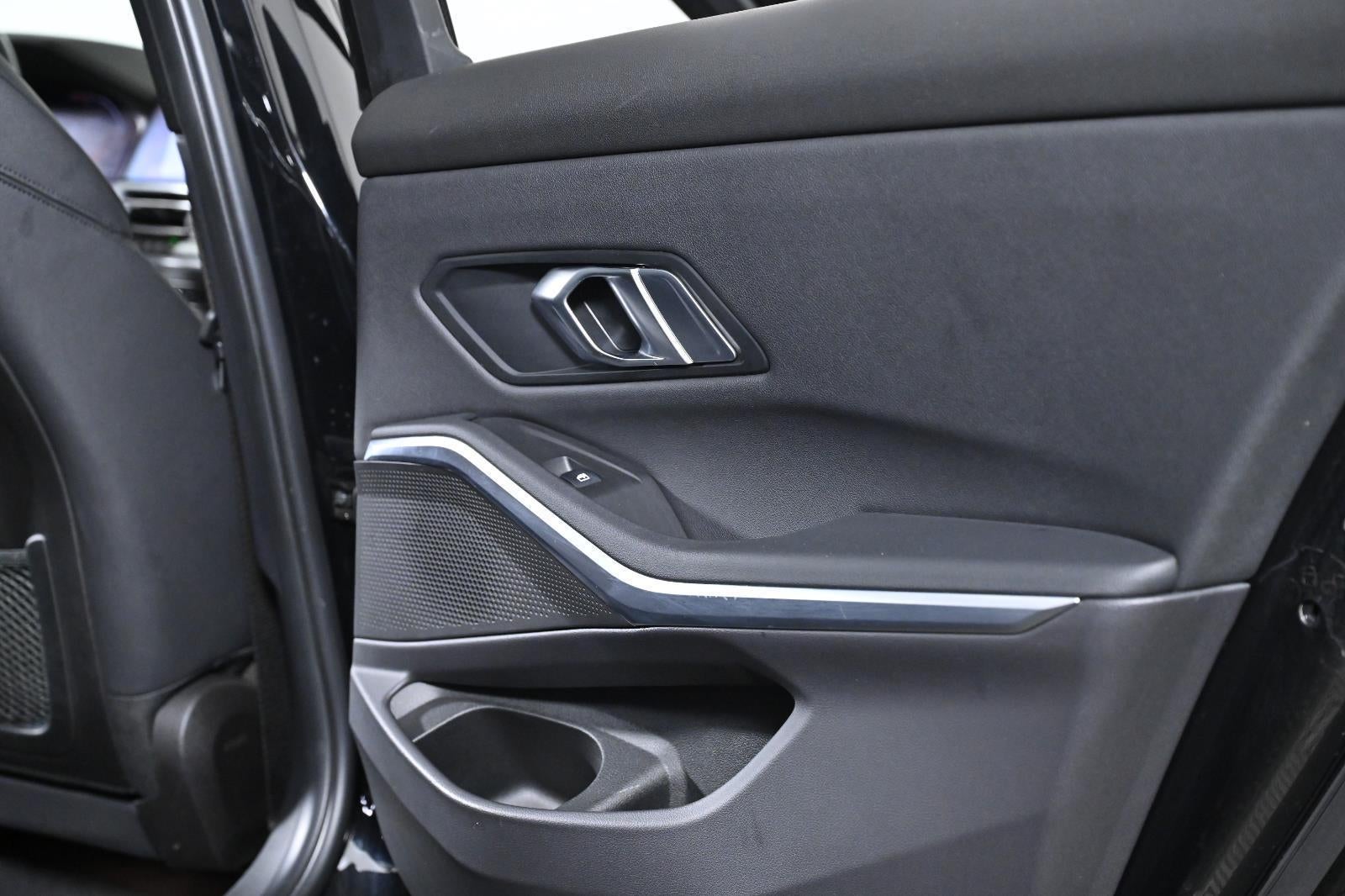 2019 BMW 3 Series 330i xDrive