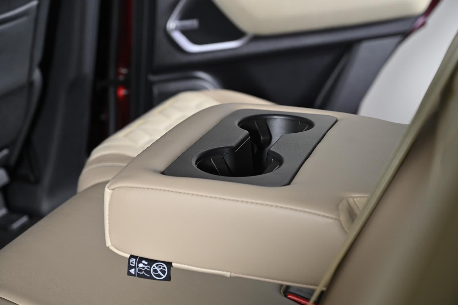 2025 Nissan Armada Platinum