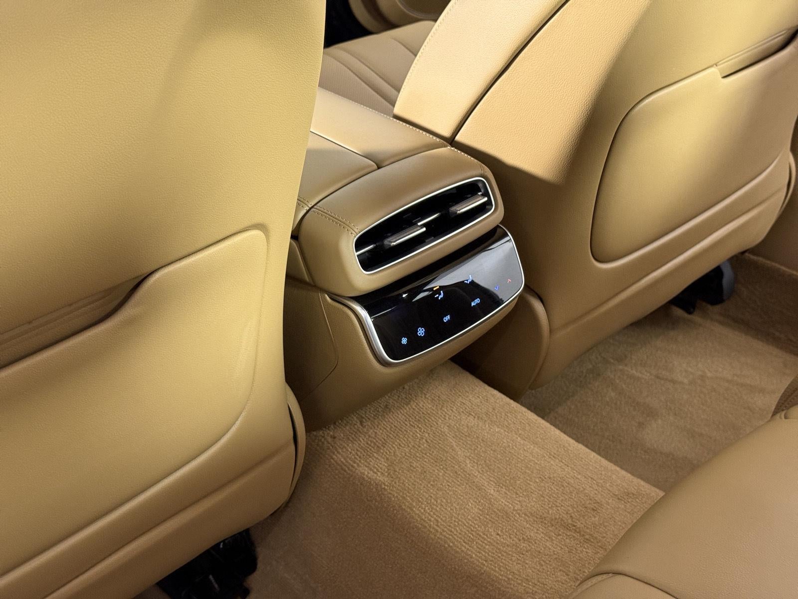 2025 Genesis G80 2.5T Advanced
