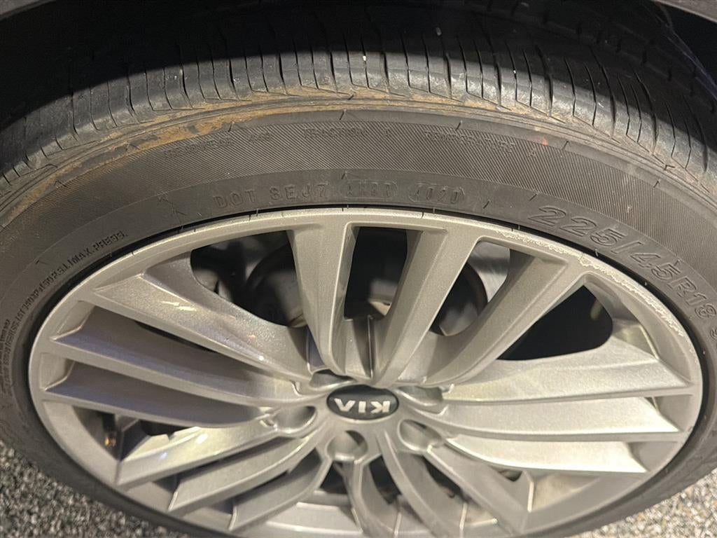 2018 Kia Stinger Base