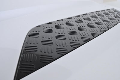 2022 Land Rover Defender X-Dynamic HSE