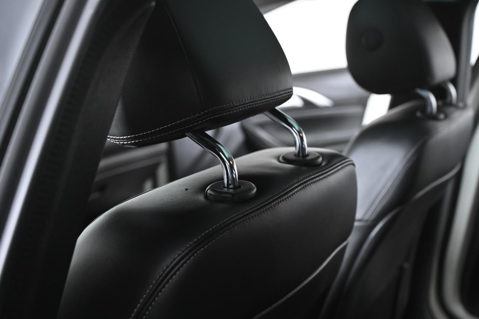 2019 INFINITI QX30 LUXE