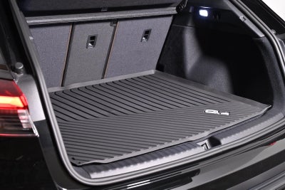 2025 Audi Q4 e-tron Premium Plus