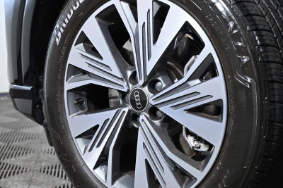 2025 Audi Q4 e-tron Premium Plus