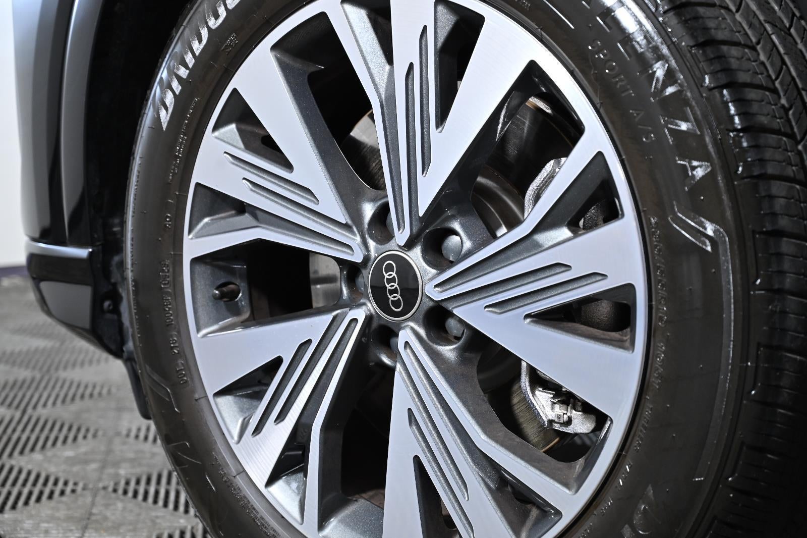 2025 Audi Q4 e-tron Premium Plus