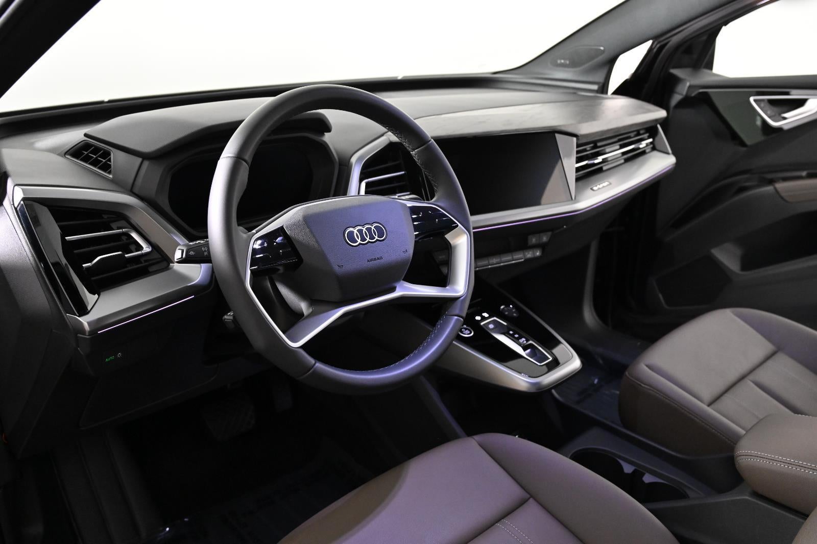 2025 Audi Q4 e-tron Premium Plus