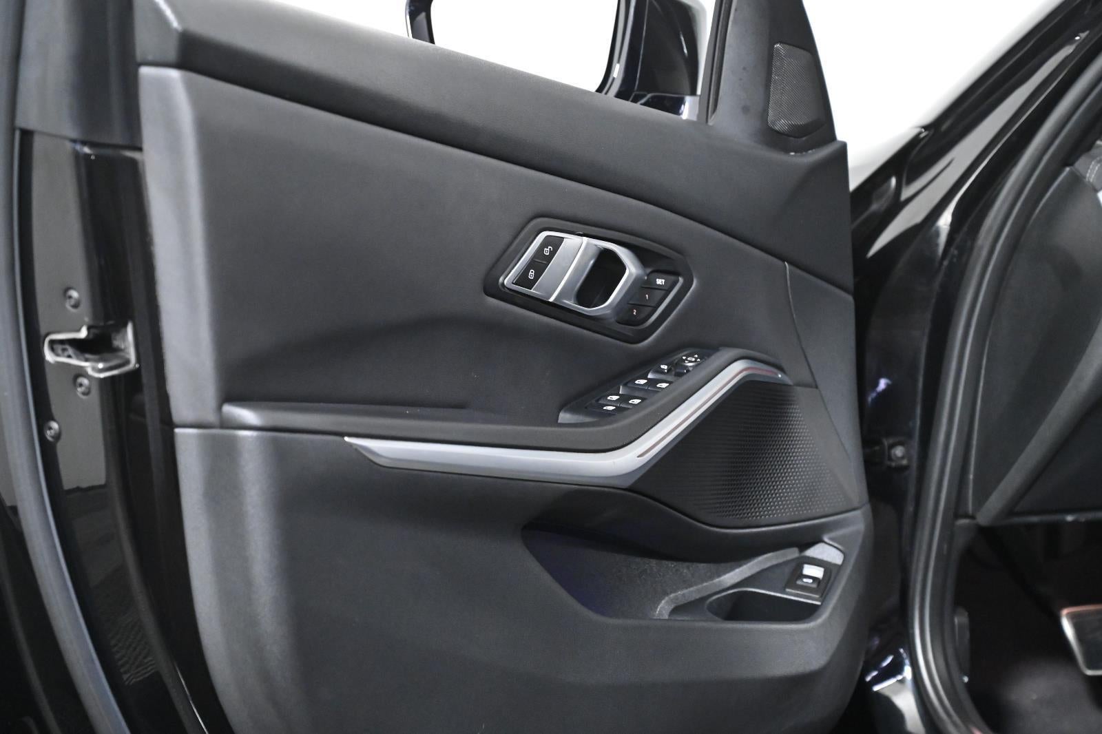 2021 BMW 3 Series 330i xDrive