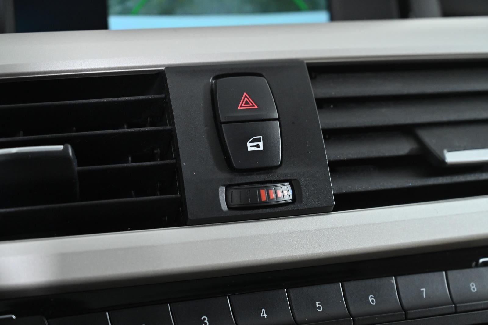 2018 BMW 3 Series 320i xDrive