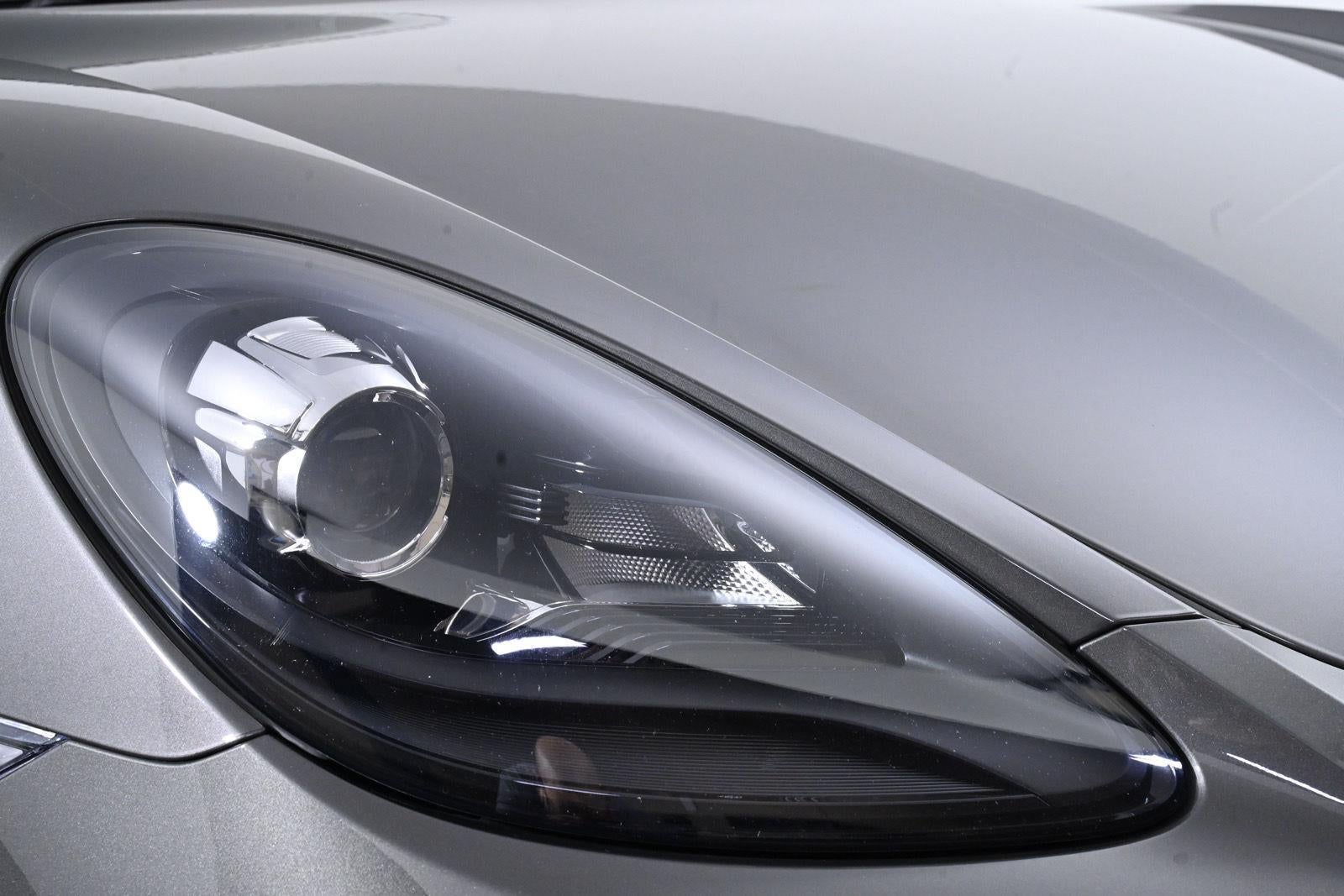 2018 Porsche 718 Cayman GTS