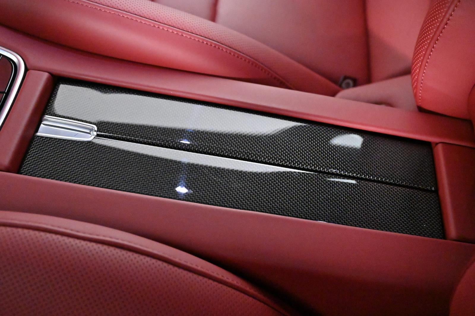 2020 Porsche Panamera GTS