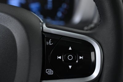 2022 Volvo XC90 Momentum