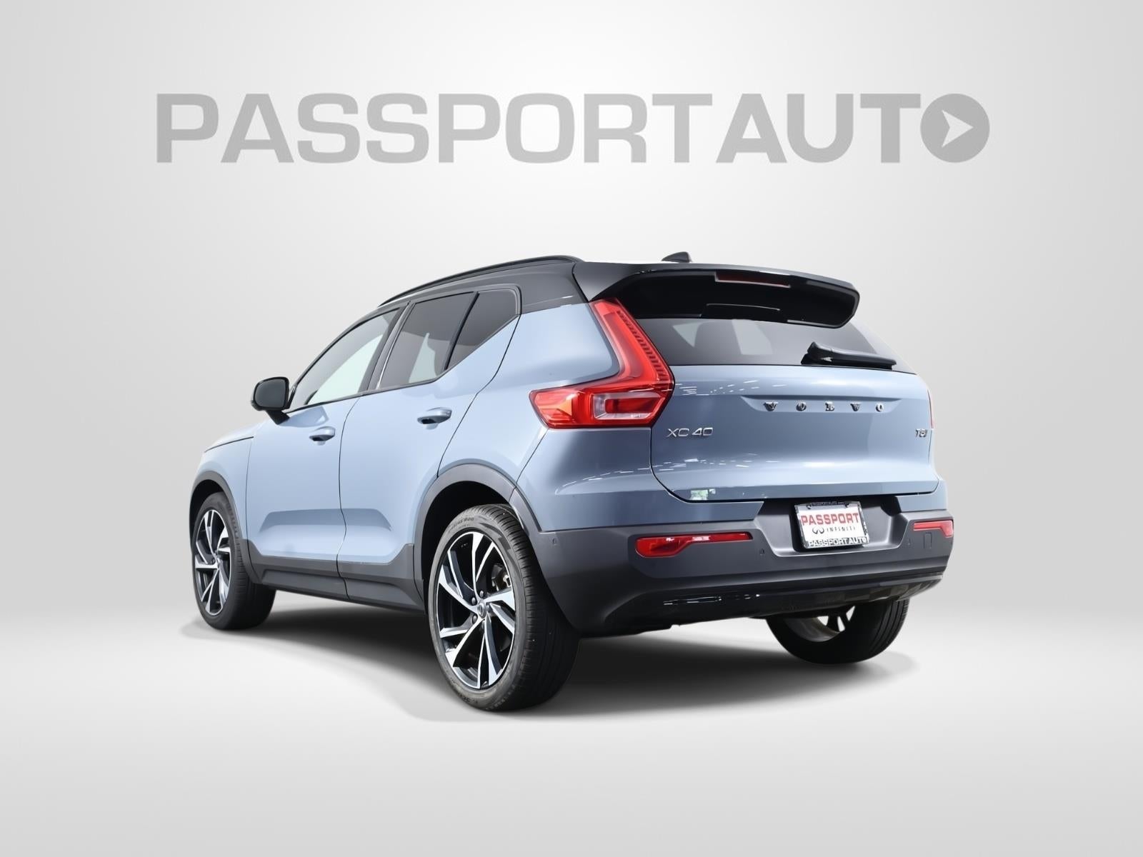 2021 Volvo XC40 R-Design