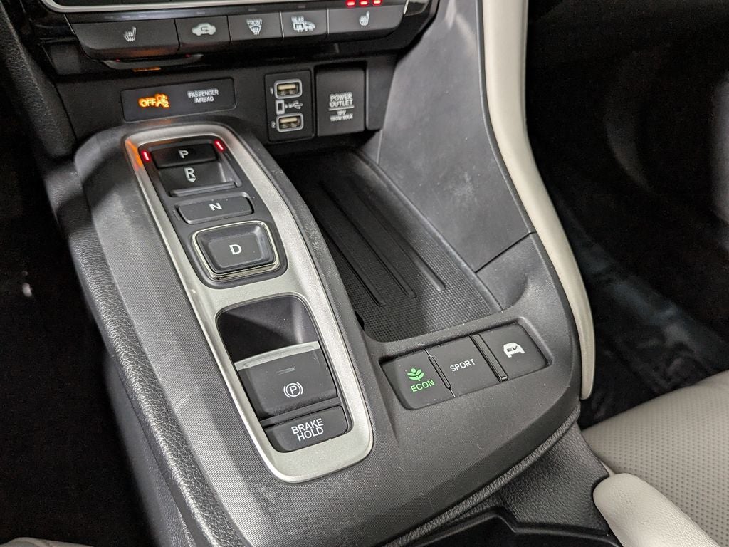 2019 Honda Insight Touring