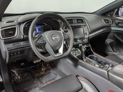 2023 Nissan Maxima SR