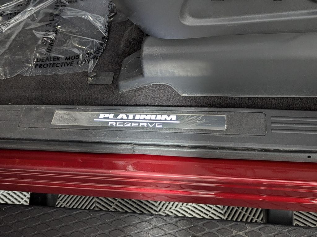 2023 Nissan Titan Platinum Reserve