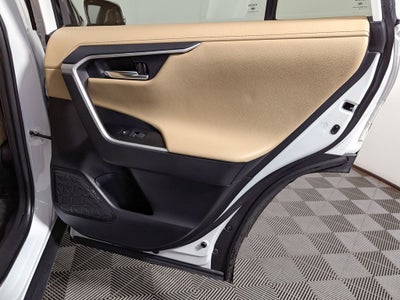 2020 Toyota RAV4 Limited