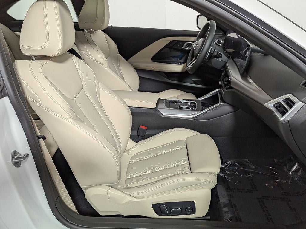 2025 BMW 230i 230i xDrive