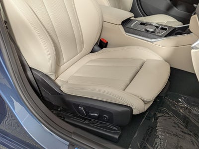 2025 BMW 330i xDrive 330i xDrive