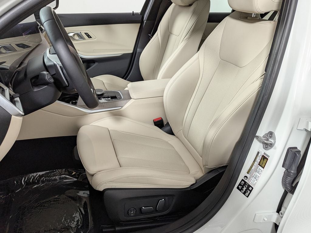 2025 BMW 330i xDrive 330i xDrive