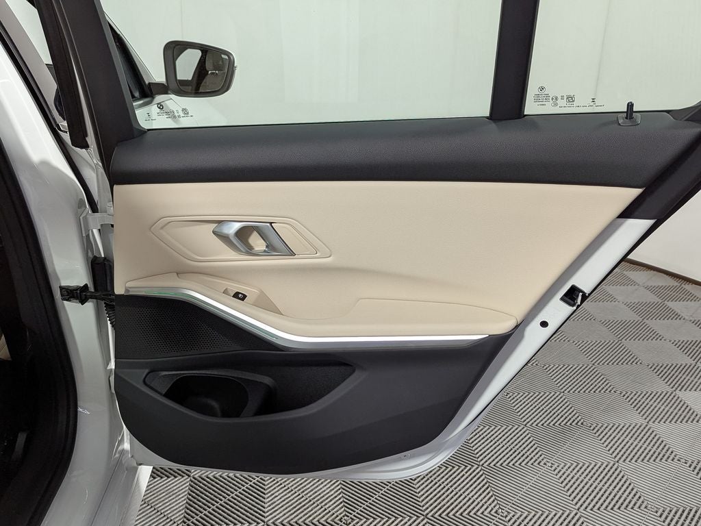 2025 BMW 330i xDrive 330i xDrive