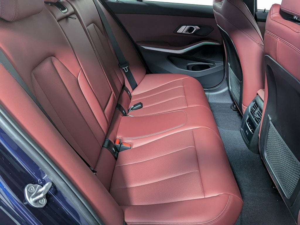 2023 BMW 3 Series 330i xDrive