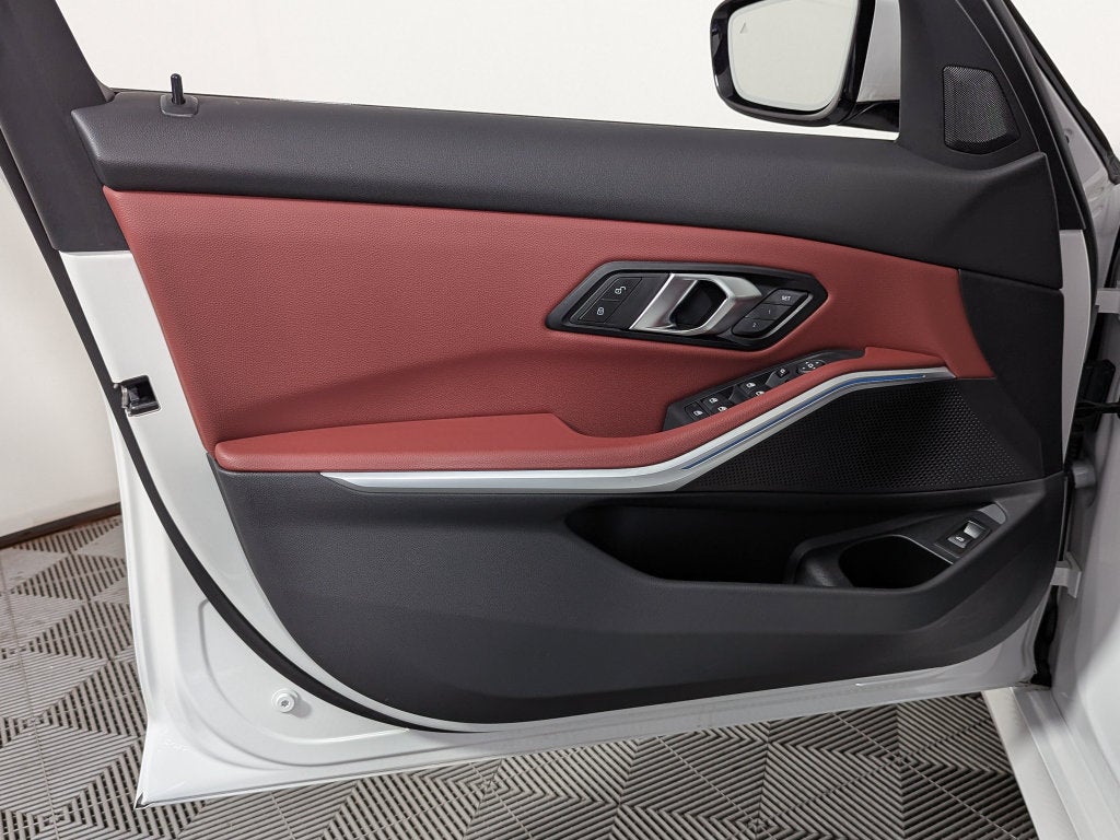 2024 BMW 330i xDrive 330i xDrive