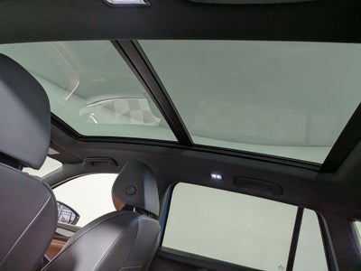 2026 Volkswagen Tiguan 2.0T SEL R-Line