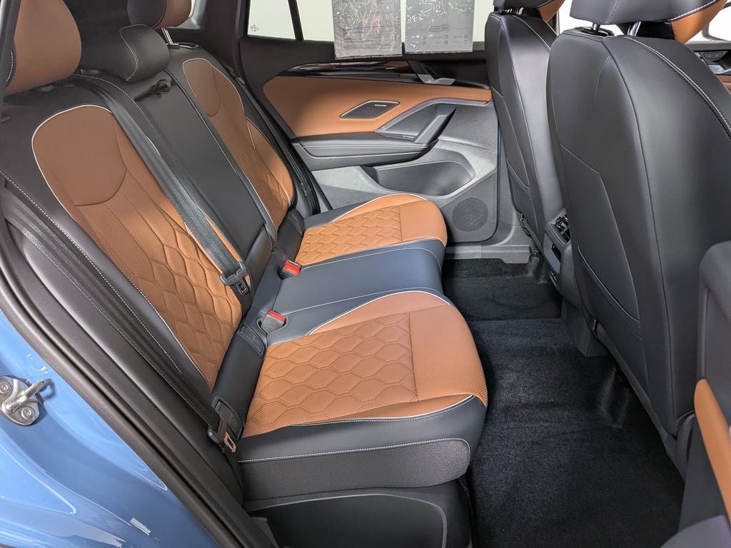 2026 Volkswagen Tiguan 2.0T SEL R-Line