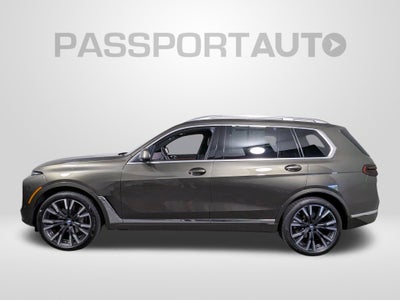 2025 BMW X7 xDrive40i