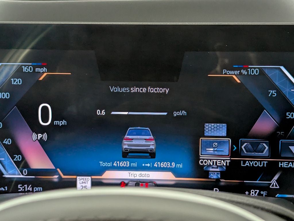 2025 BMW X7 xDrive40i