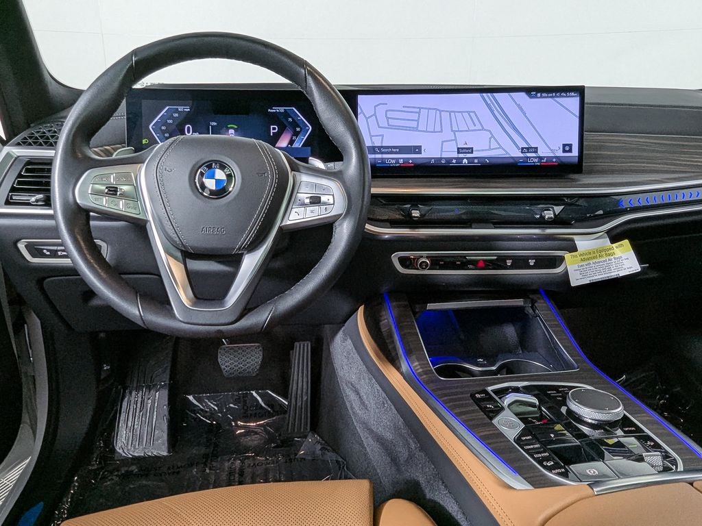 2025 BMW X7 xDrive40i