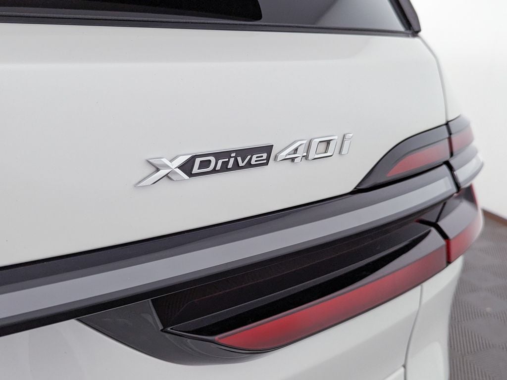 2026 BMW X7 xDrive40i