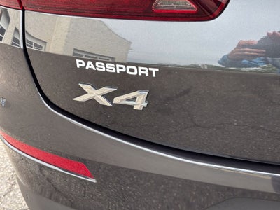 2023 BMW X4 xDrive30i