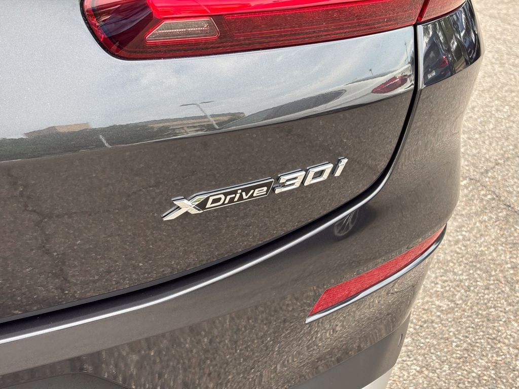 2023 BMW X4 xDrive30i