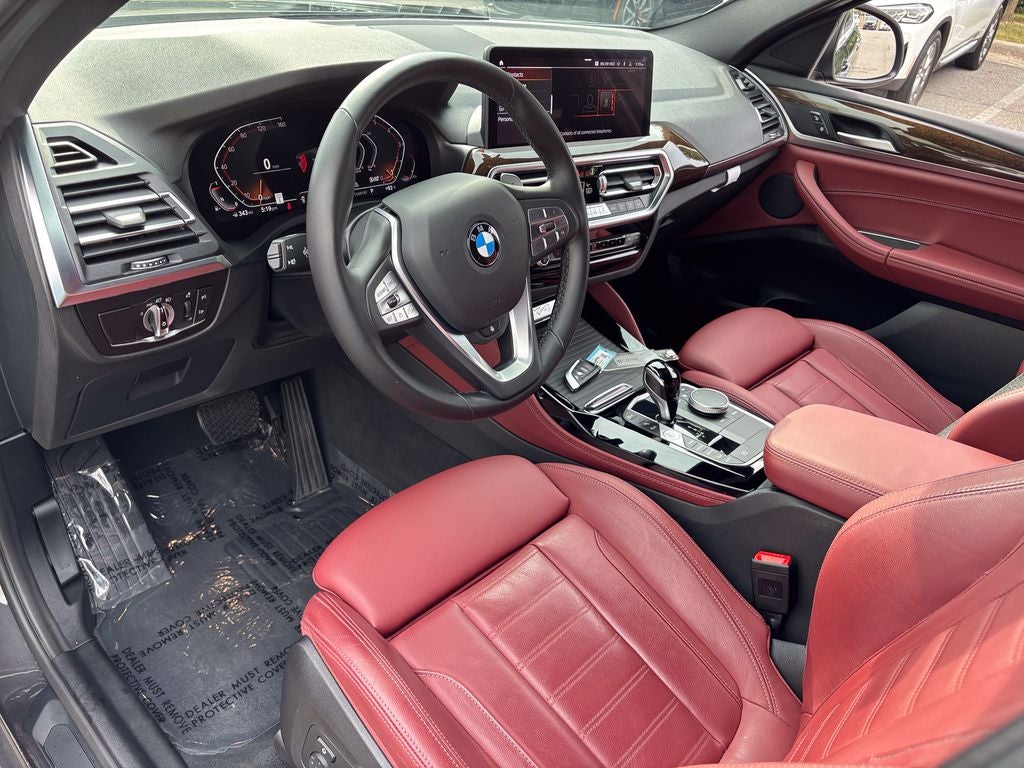 2023 BMW X4 xDrive30i