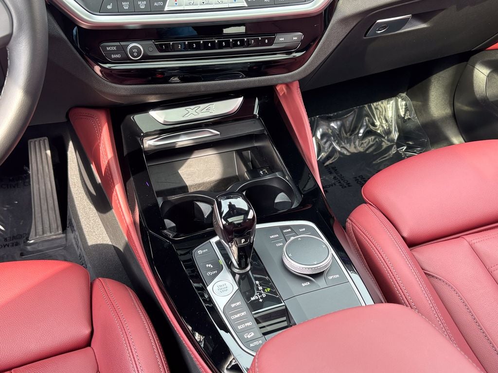 2023 BMW X4 xDrive30i