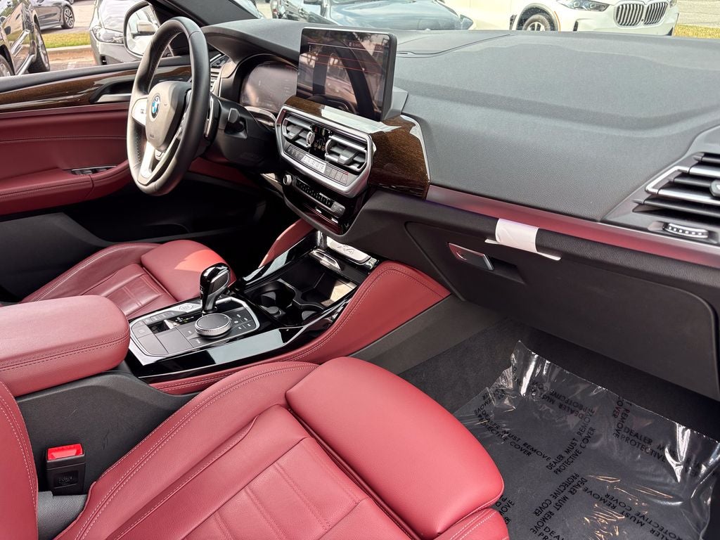 2023 BMW X4 xDrive30i