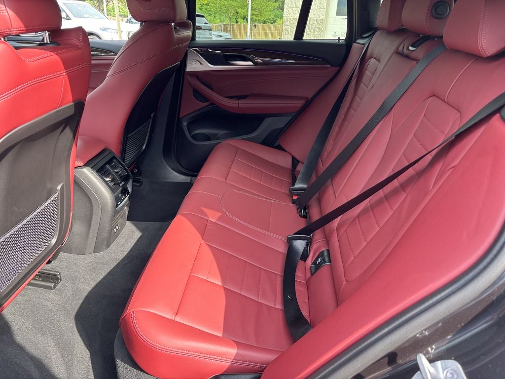 2023 BMW X4 xDrive30i