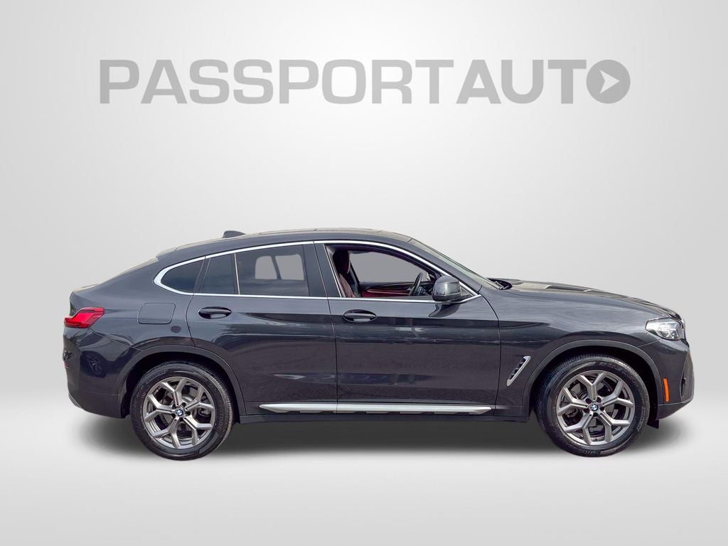 2023 BMW X4 xDrive30i