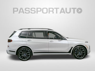 2024 BMW X7 M60i