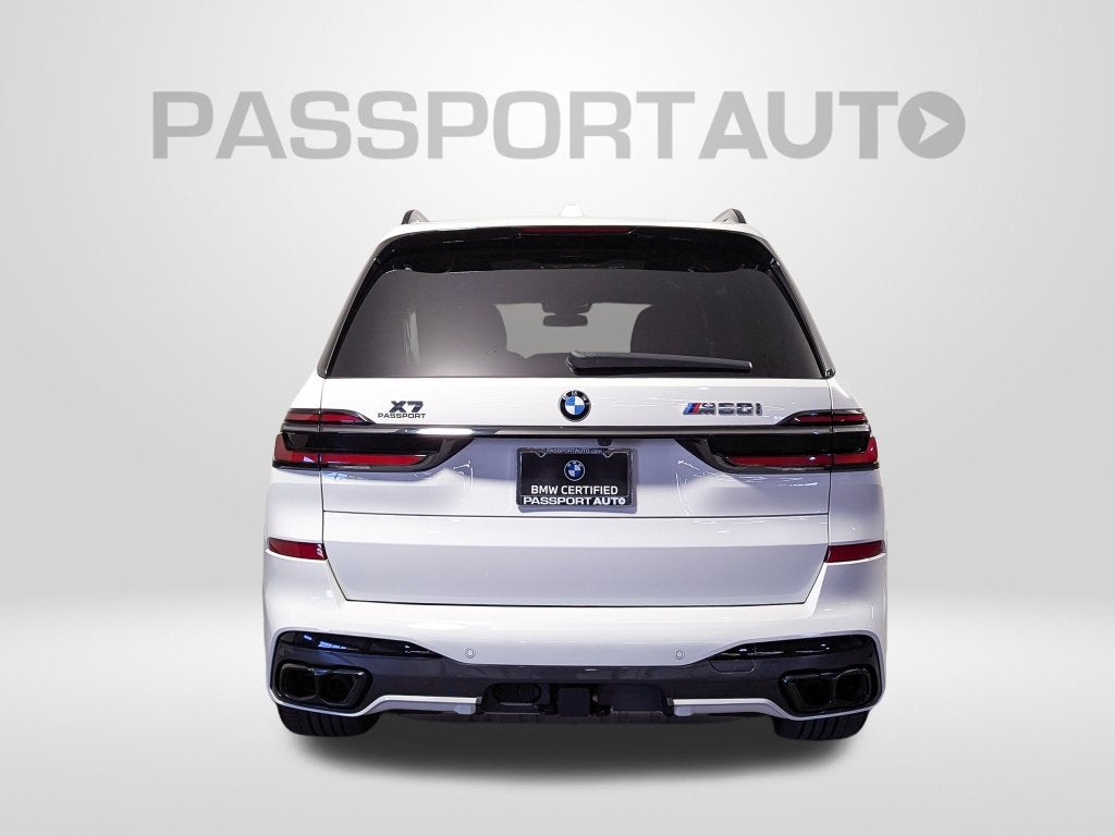 2024 BMW X7 M60i